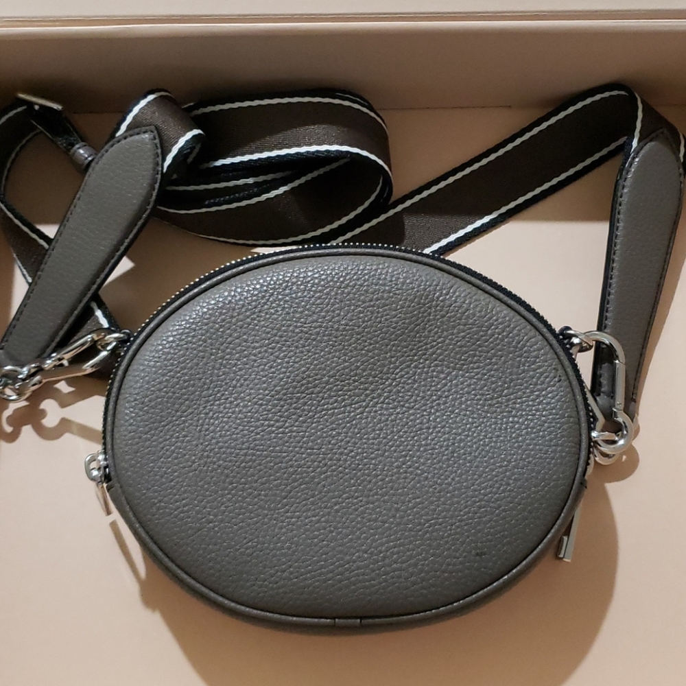 Marc Jacobs Crossbody Bag - Picture 3 of 14